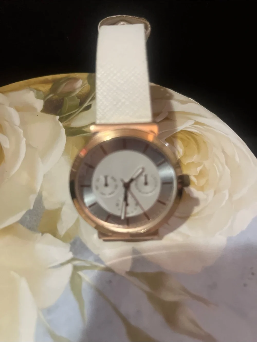 White Leather Strap Watch - Women's Classic